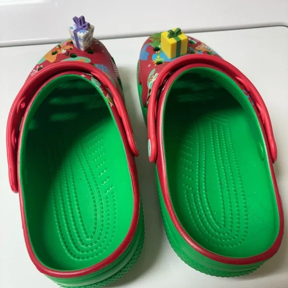 Disney Crocs Red and Green Holiday Clogs - Picture 3 of 7